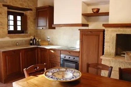 Kır Evi Casale Dei Dotti Colle Umberto (Umbria)